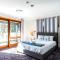 Serene 5 BDRM Villa with Pool - Toukley