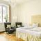 Art Hotel & Hostel