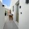 Joelia Suites in Naousa Paros with private jacuzzi! - 纳乌萨