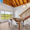 Madigan Cottages - The Barn Pet Friendly