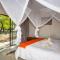 Kubu Bush Lodge - Hoedspruit Kubu Bush Lodge - Hoedspruit