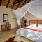 Kubu Bush Lodge - Hoedspruit Kubu Bush Lodge - Hoedspruit
