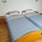 Guest Rooms Melsambria