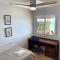 Beachfront and Renovated Apartment - 库列拉