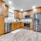 Scenic Yankton Retreat with Fire Pit 1 Mi to Lake! - Yankton