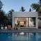 AB61 Tiny Design House for Two
