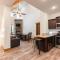 3BR Walk-In Near Silver Dollar City - Game Room - Pool - FREE TICKETS INCLUDED - RR93A