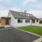 11 Capel Farm - Holyhead