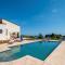 Villa Maguetta with private pool