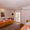 Rooms Ante