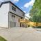 Modern Decatur Gem with Deck, 10 Mi to Atlanta - Decatur