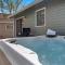 Spirit of the Rockies - Private Backyard & Hot Tub