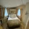 Golden Anchor - The Vogue - Coastal Caravan Breaks