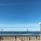 Appartamento con ampio terrazzo vista mare - Follonica