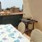 Appartamento con ampio terrazzo vista mare - Follonica