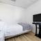 Corner view King bed room center of Pasadena - 帕萨迪纳