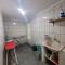 Casa com dois quartos,dois banheiros,sendo uma suíte,sala de estar cozinha e garagem - بوكوس دي كالداس