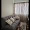 Westgate Three and one small room bedrooms house - 奥克兰