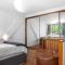 Central 4 BDRM Terrace with Office