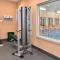 Holiday Inn Express Hotel & Suites Cincinnati-Blue Ash by IHG