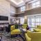 La Quinta Inn & Suites by Wyndham San Antonio Downtown