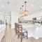 Stunning 9BR Home - Family Resort with Private Pool, Hot Tub, Games room and BBQ!