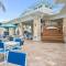 860 Windsor Island 12 guests front clubhouse pool - دافِنبورت