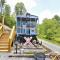 Seaboard Coastline #0887: Sleep in a caboose on a bison ranch - Clyde