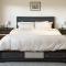 La Cana Street Leisure - Main Home