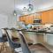 4804 Cayview Ave #105