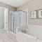 4804 Cayview Ave #105