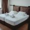 Ovis Hotel Apartments
