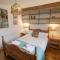 Coombe Street Cottage