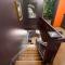 City Retreat, Spacious 4 Bed House, Games Room, Parking, Hot Tub & BBQ