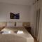 Horizon view rooms