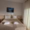 Horizon view rooms