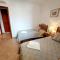 CASA FARO Spacious, Ground Floor Property on the Pine Walk, Covered terrace with Sea Views. Wifi/Air Con - Pollença