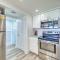 Beach House Condominiums B105 - Beachfront with Pool, WiFi, & Beach Service - Дестин