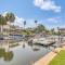 Dock, Kayaks and Bicycles Crystal River Getaway!