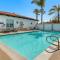 Best Western Plus Capitola By-the-Sea Inn & Suites - Capitola