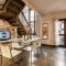 Splendid loft with suite and second room with services