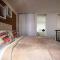 Splendid loft with suite and second room with services