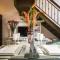 Splendid loft with suite and second room with services
