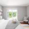 NEW furnish, 3 min SYD airport, 1 min walk beach