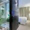 Business Hotel