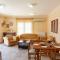 Athena's home for families, 50m from the beach! - Lygia