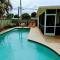 Amazing 5 Bedroom Pool Home ~ Great Location! - ميرامار
