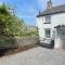 Castle Wall Cottage