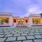 Glen Castle Vagamon Pool Resort by VOYE HOMES