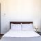 Maryam's 2-BR Apt Facing Larnaca Harbor W/ Pool